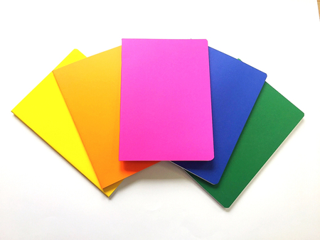 ZESZYT 96 A4 RAINBOW 9563982