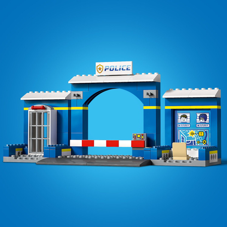 LEGO 60370 CITY Posterunek policji - pościg