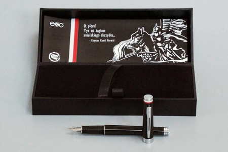 EXO HUSARIA PIÓRO WIECZNE POLSKA CZARNY CHROM 1020.HP